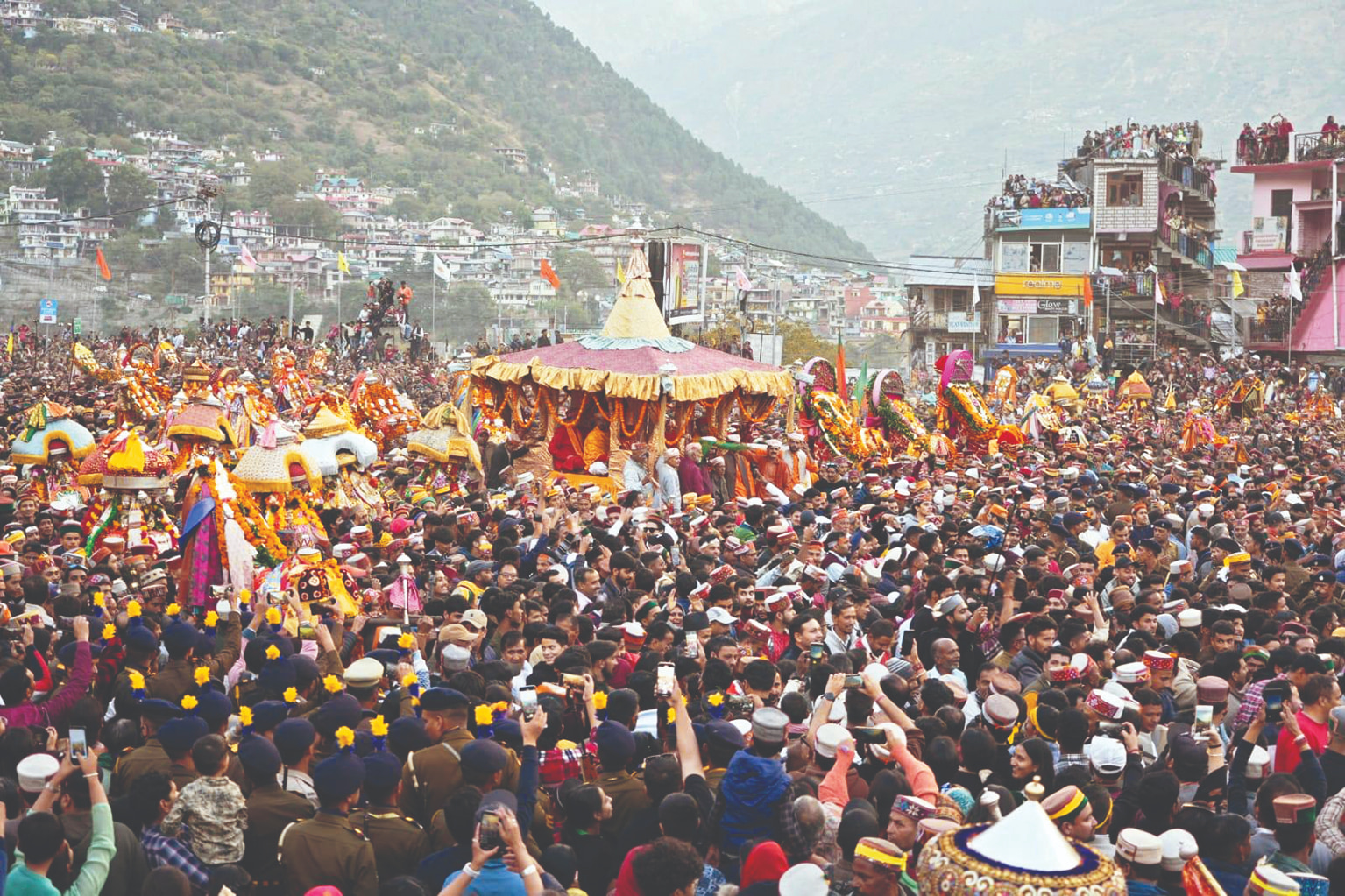Kullu Dussehra – The Festival Where Gods Themselves Join the Procession