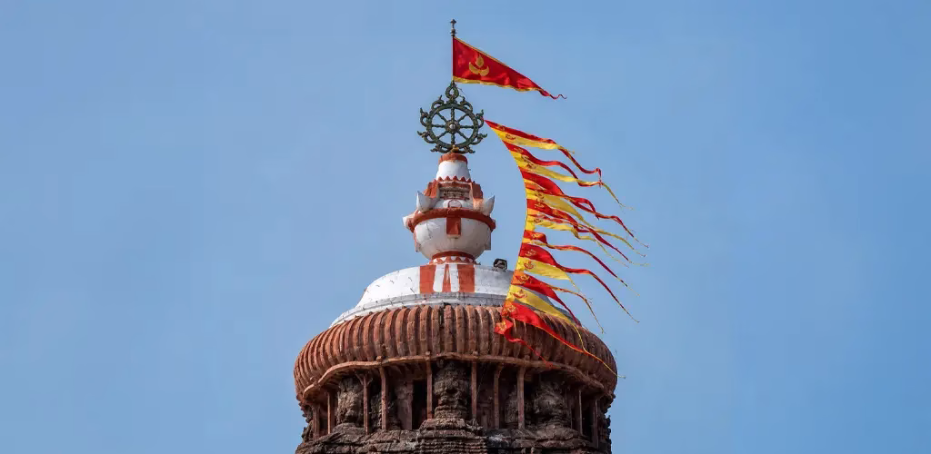 Nilachakra, the giant wheel at the pinnacle of the temple