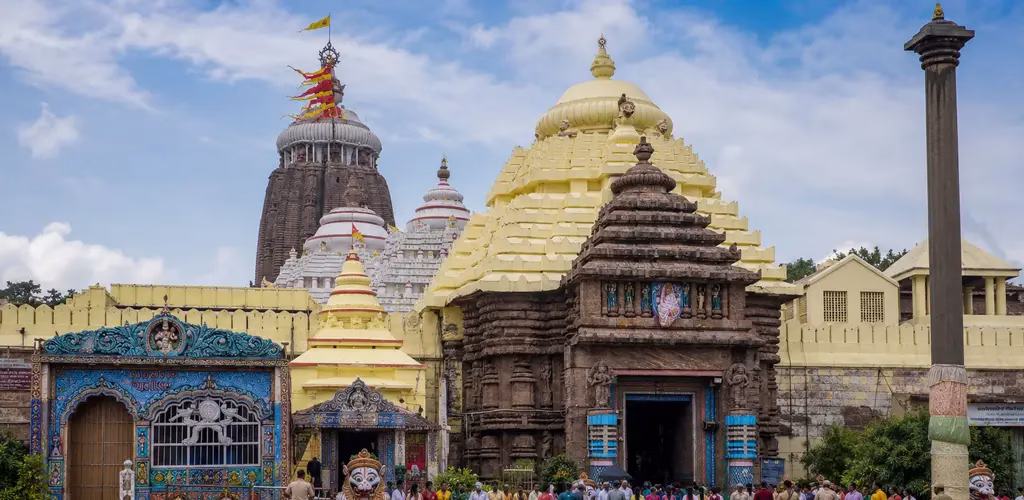 Singhadwar, the main entrance of the Jagannath temple